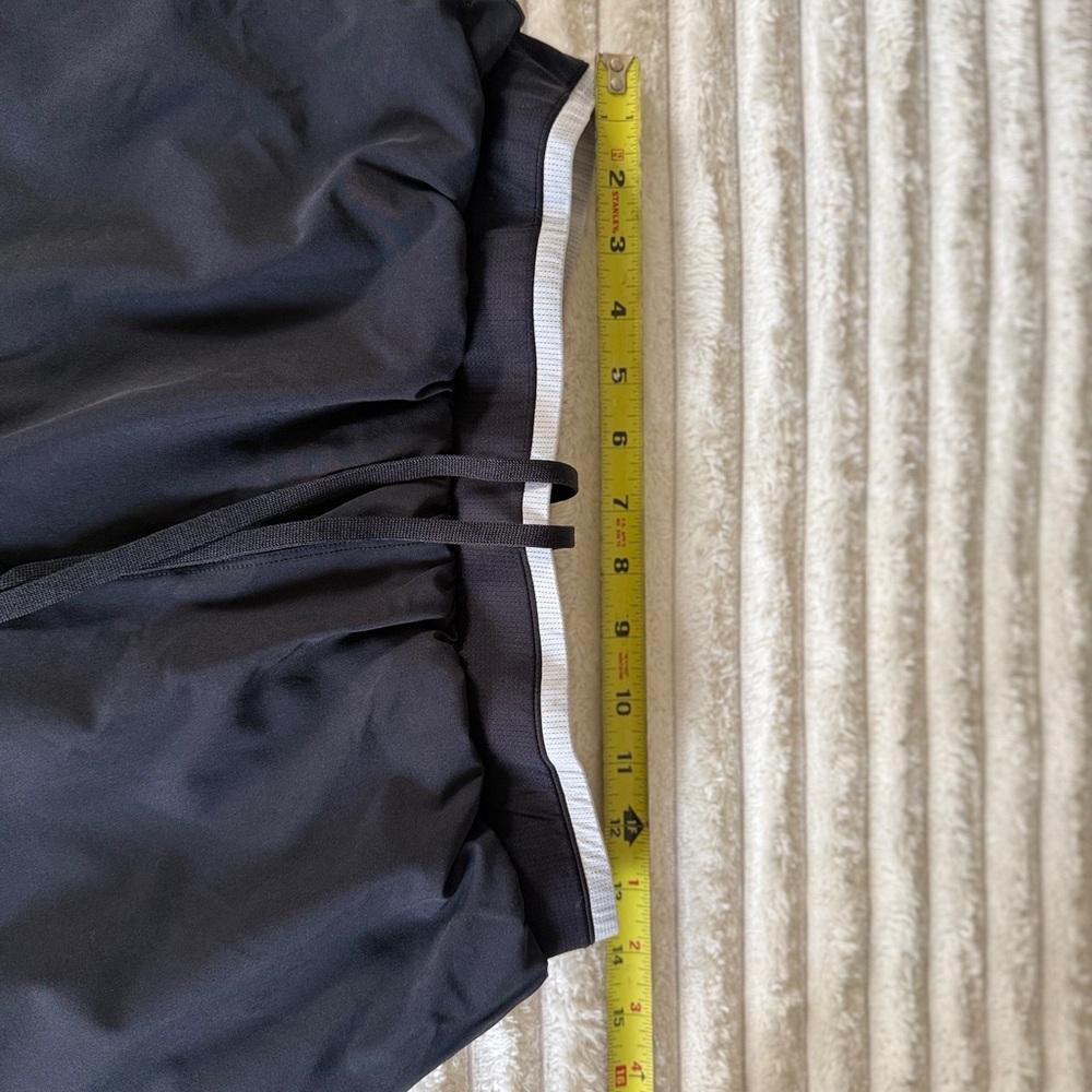 Fabletics Shorts Men Small Black Fundamental Line… - image 3